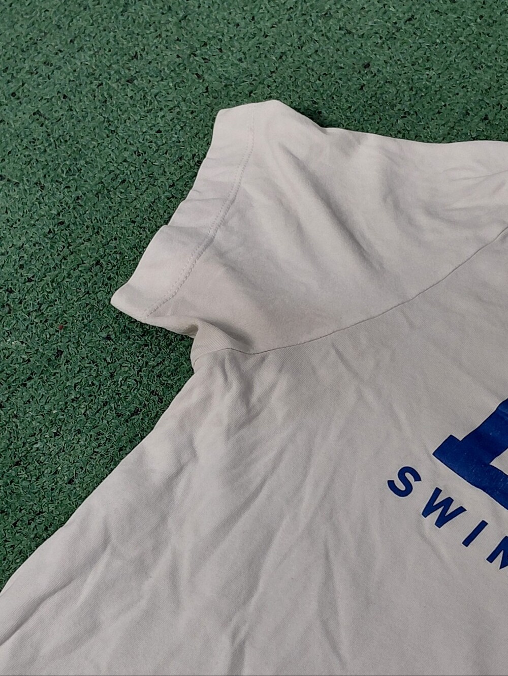 Nike Dri Fit Duke Blue Devils Swimming & Diving College NCAS Sports White T Shir - Picture 4 of 7